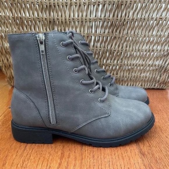 girl Mia Charcoal Zip-up Boots - Picture 3 of 7